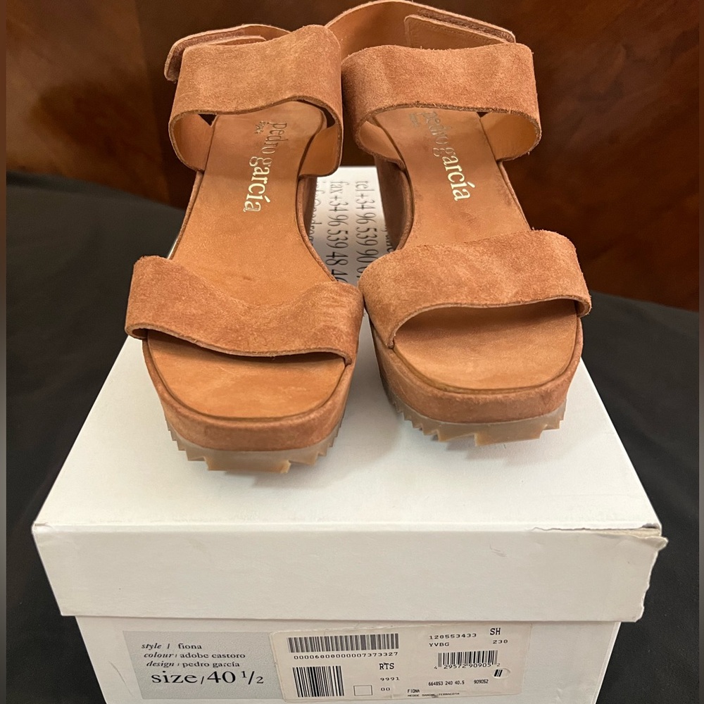 $525 Pedro Garcia Fiona Wedge Sandals Size 40 1/2 EU - terracotta Suede …